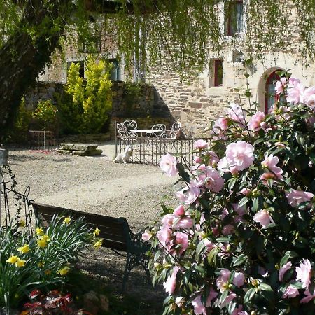 B&B Dinan La Priquetais Trevron Bagian luar foto