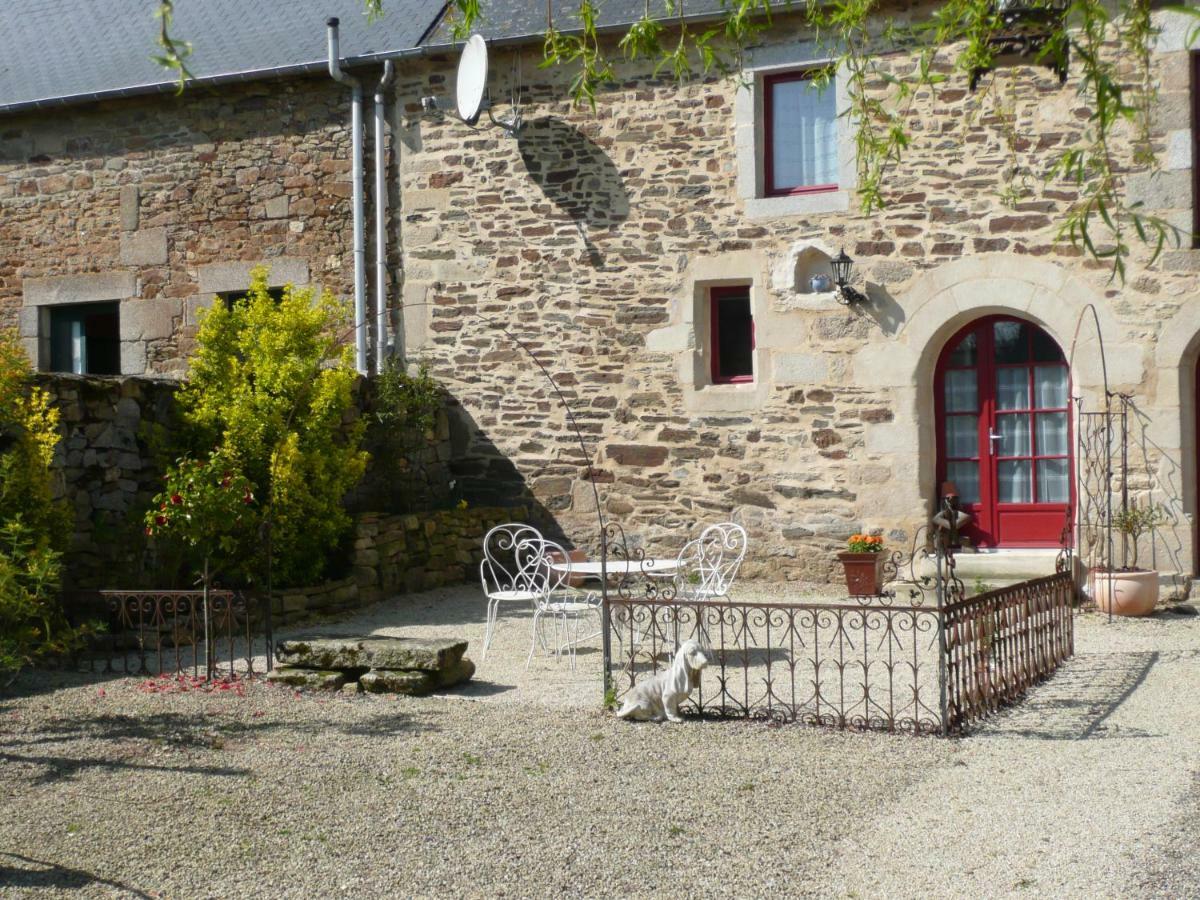 B&B Dinan La Priquetais Trevron Bagian luar foto